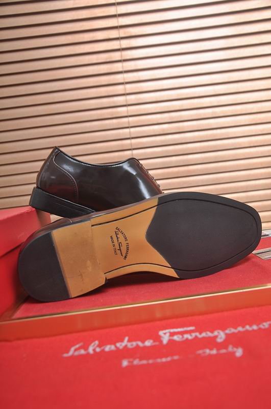 Ferragamo 21