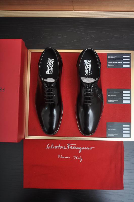 Ferragamo 21