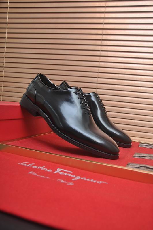 Ferragamo 21