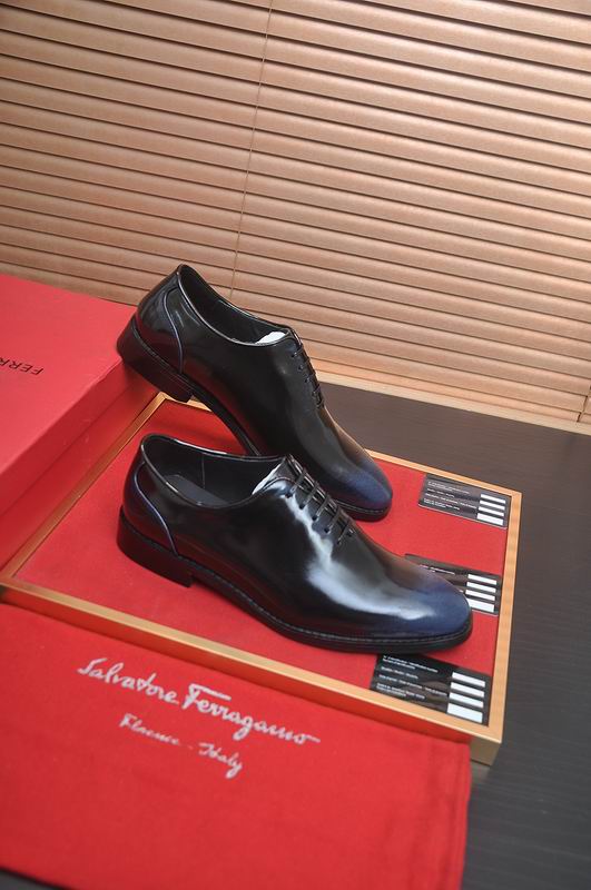 Ferragamo 21