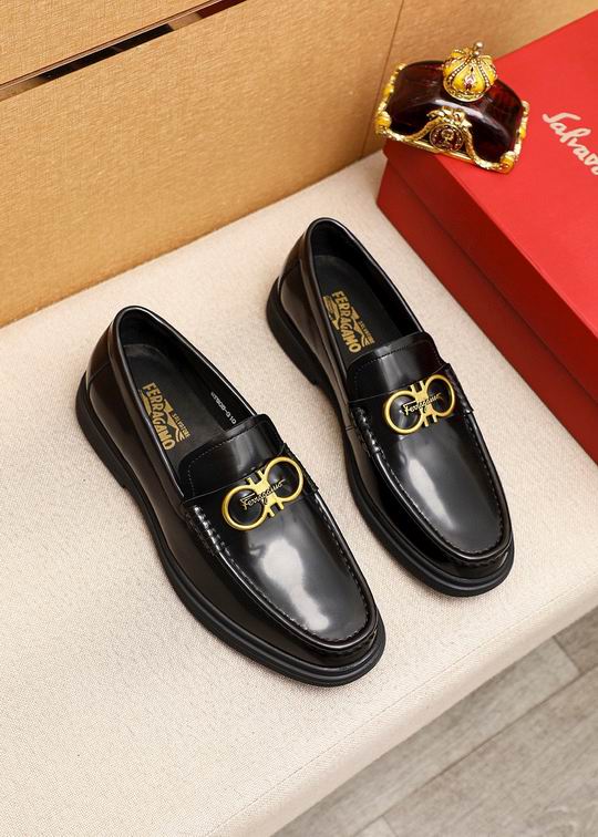 Ferragamo 22