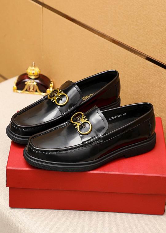 Ferragamo 22