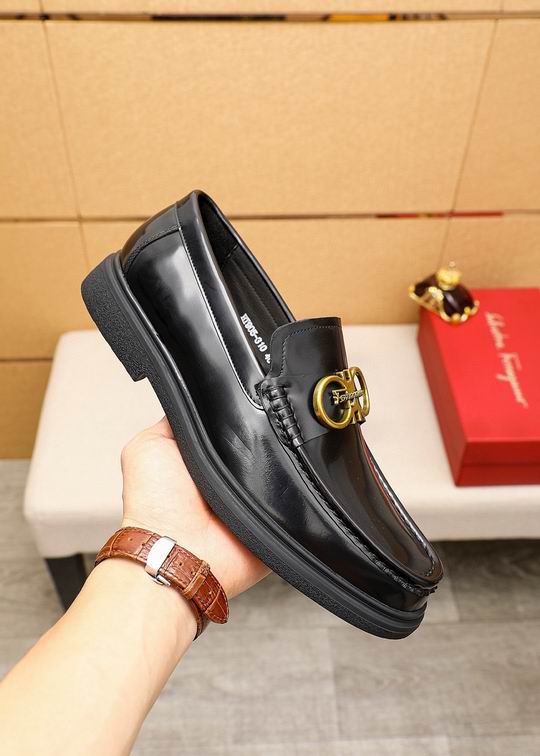 Ferragamo 22