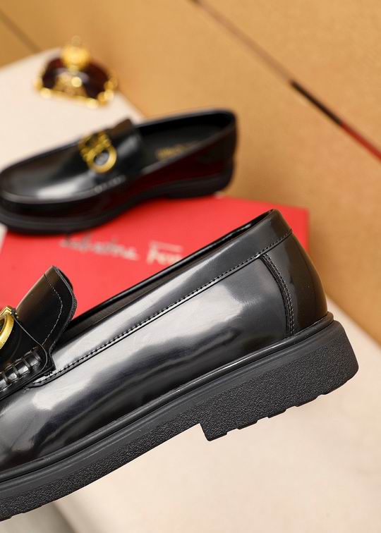 Ferragamo 22
