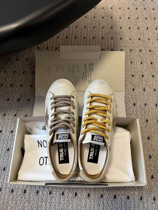 Golden 32