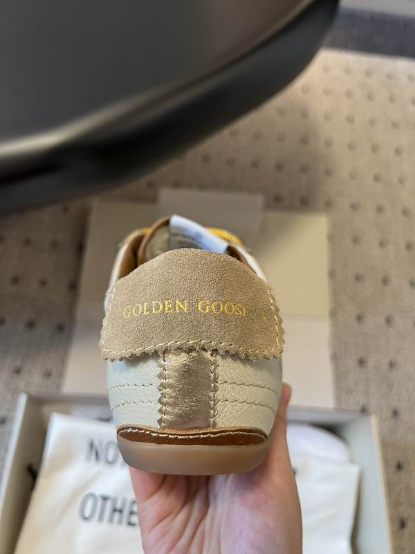 Golden 32