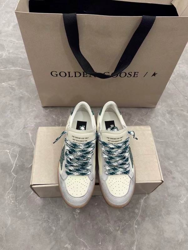 Golden 33