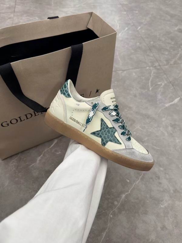 Golden 33