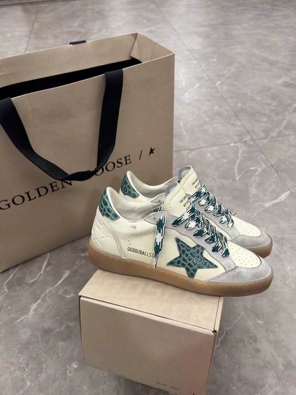 Golden 33