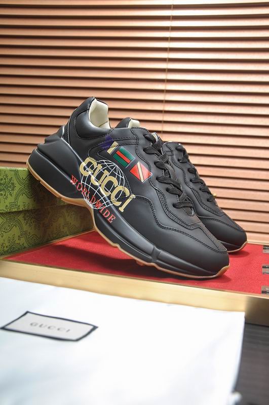 Gucci Sneakers 1