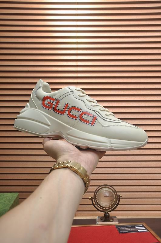 Gucci Sneakers 4