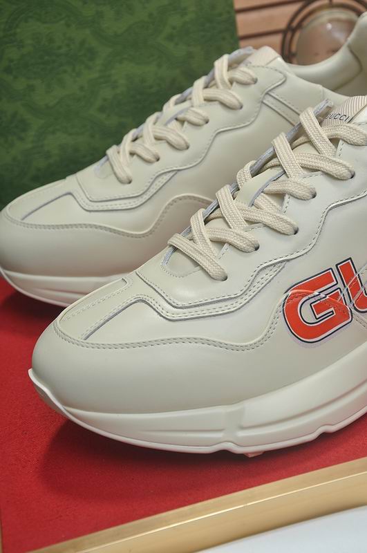 Gucci Sneakers 4