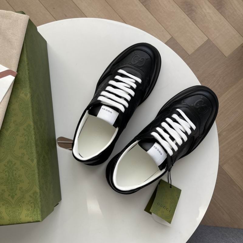 Gucci Sneakers 19