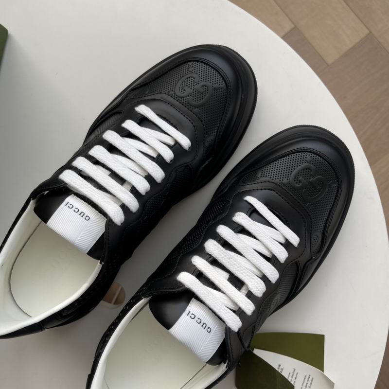Gucci Sneakers 19