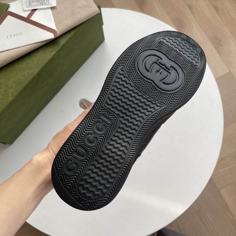 Gucci Sneakers 19