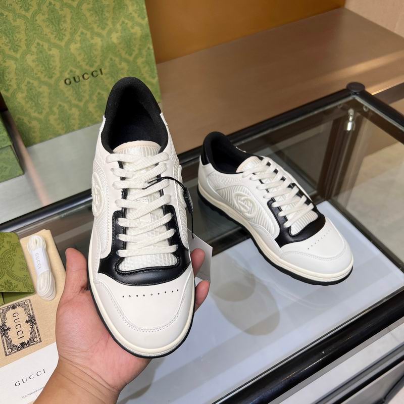 Gucci Sneakers 11