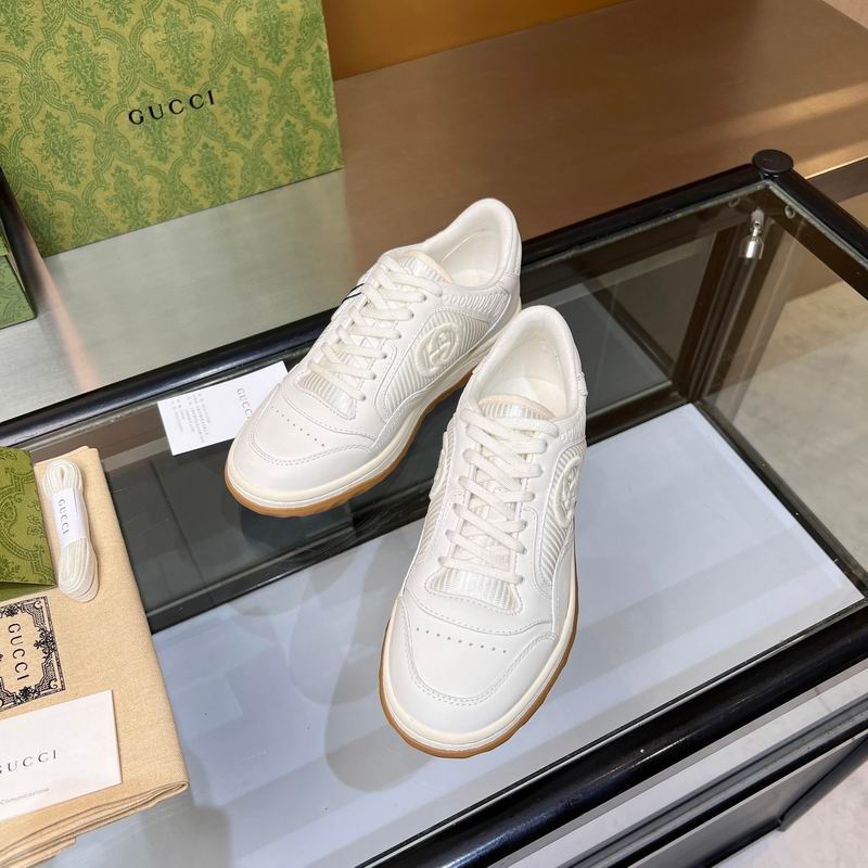 Gucci Sneakers 12