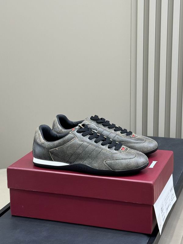 Gucci Sneakers 22