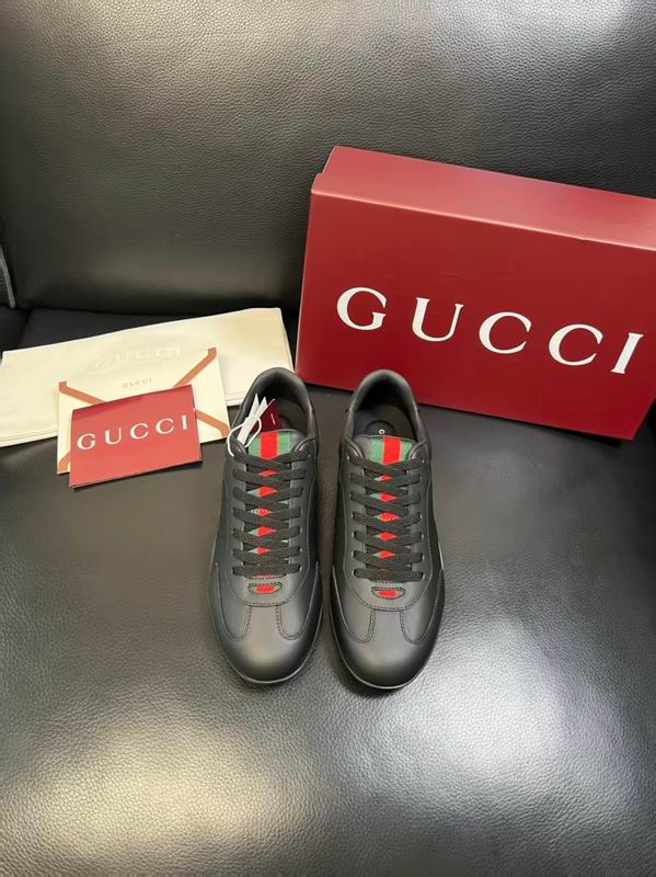 Gucci Sneakers 14