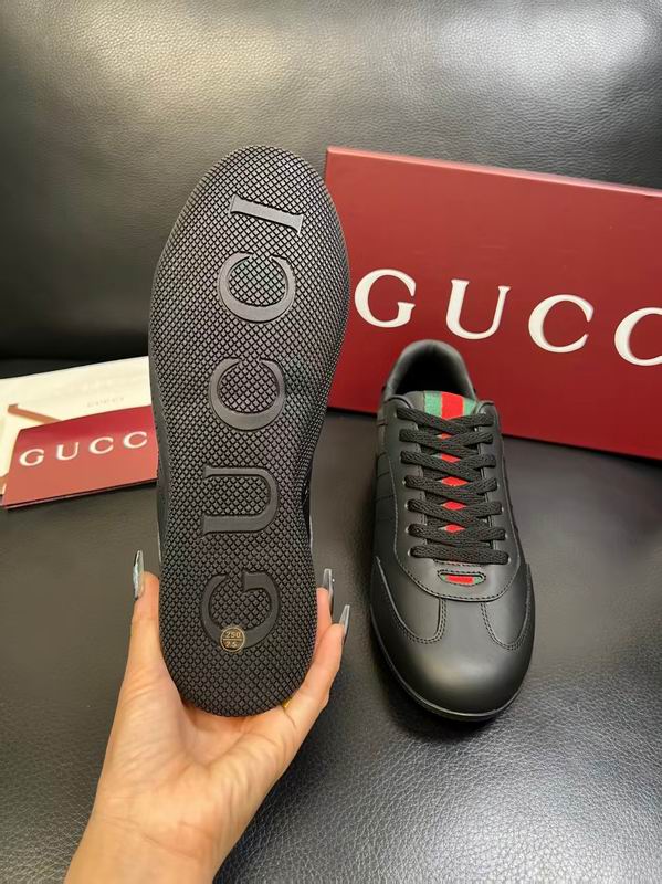 Gucci Sneakers 14