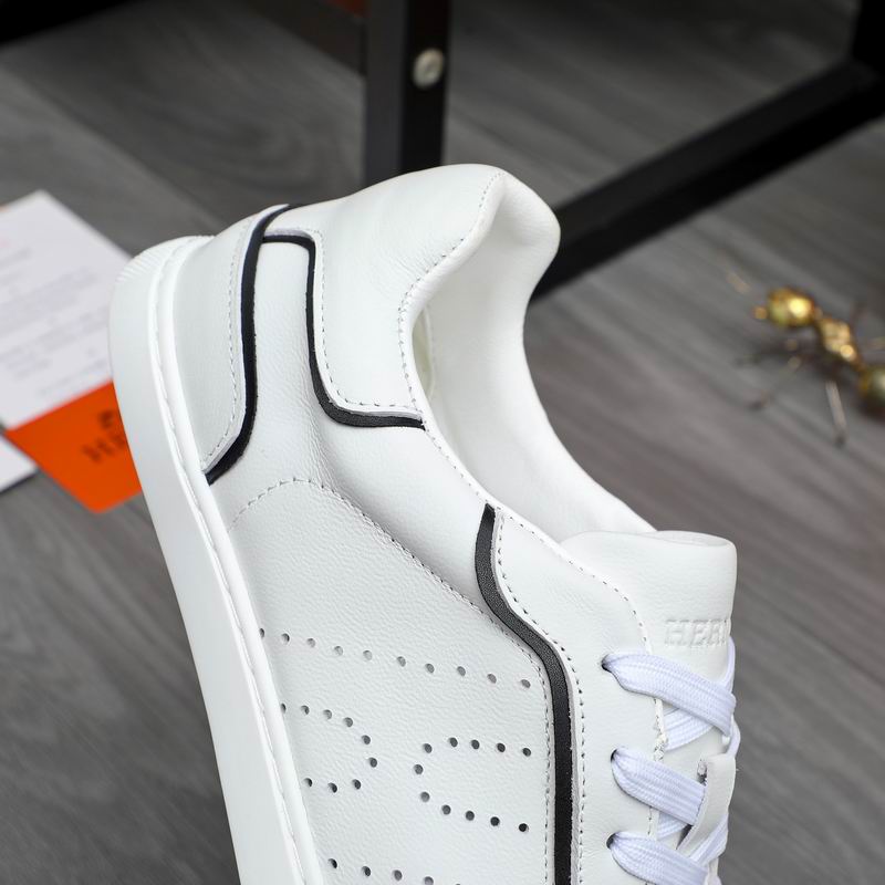 Hermès Sneakers 2