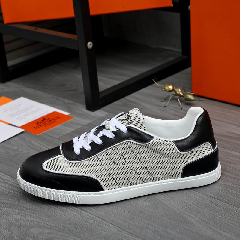 Hermès Sneakers 3