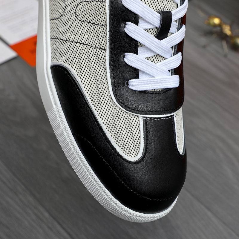 Hermès Sneakers 3