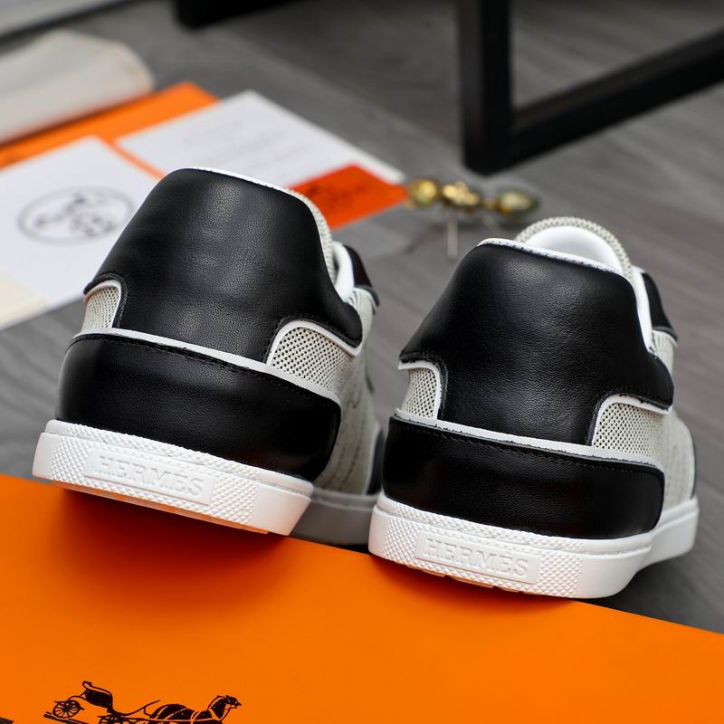 Hermès Sneakers 3