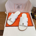 Hermès Sandals 32