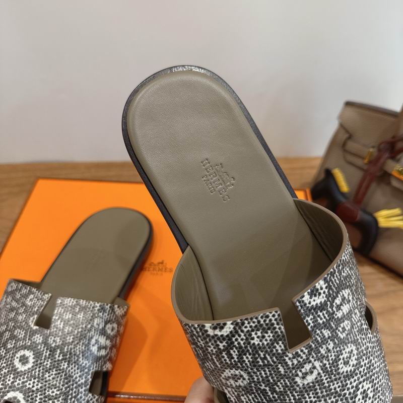 Hermès Sandals 33
