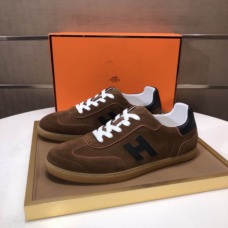 Hermès Sneakers 14