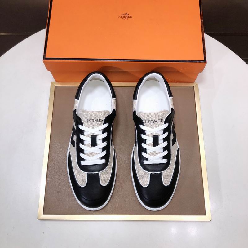 Hermès Sneakers 15
