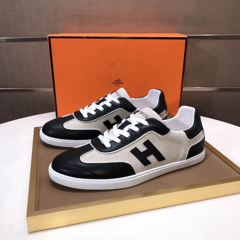 Hermès Sneakers 15