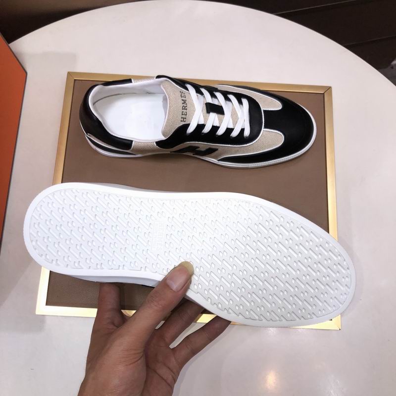 Hermès Sneakers 15