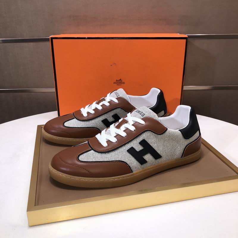 Hermès Sneakers 17