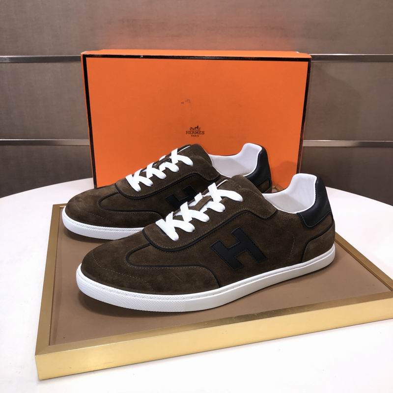 Hermès Sneakers 16