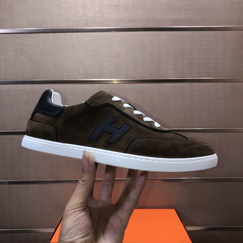 Hermès Sneakers 16
