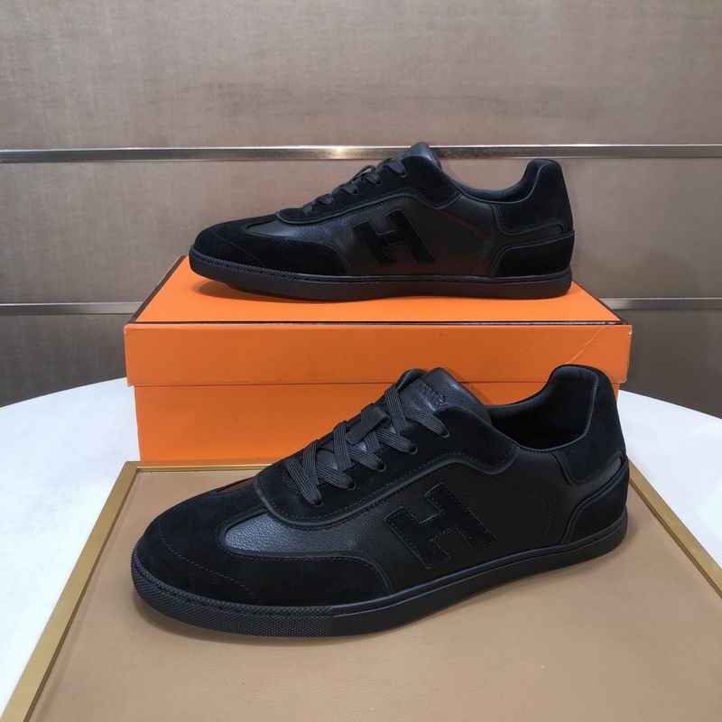 Hermès Sneakers 12