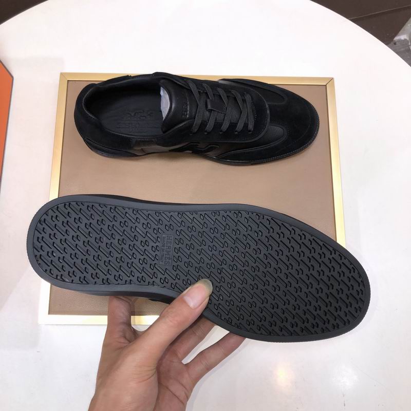 Hermès Sneakers 12