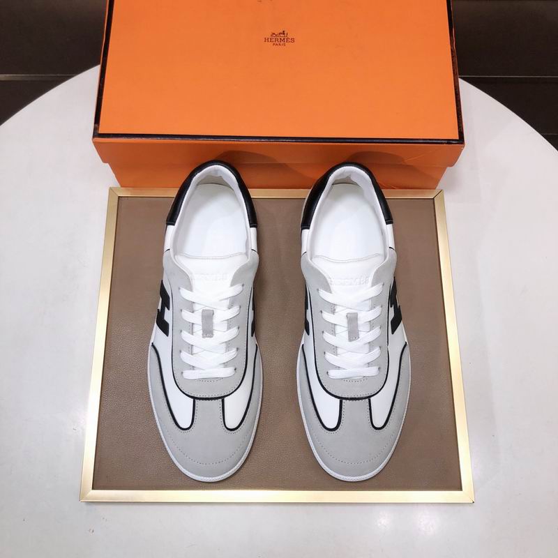 Hermès Sneakers 13
