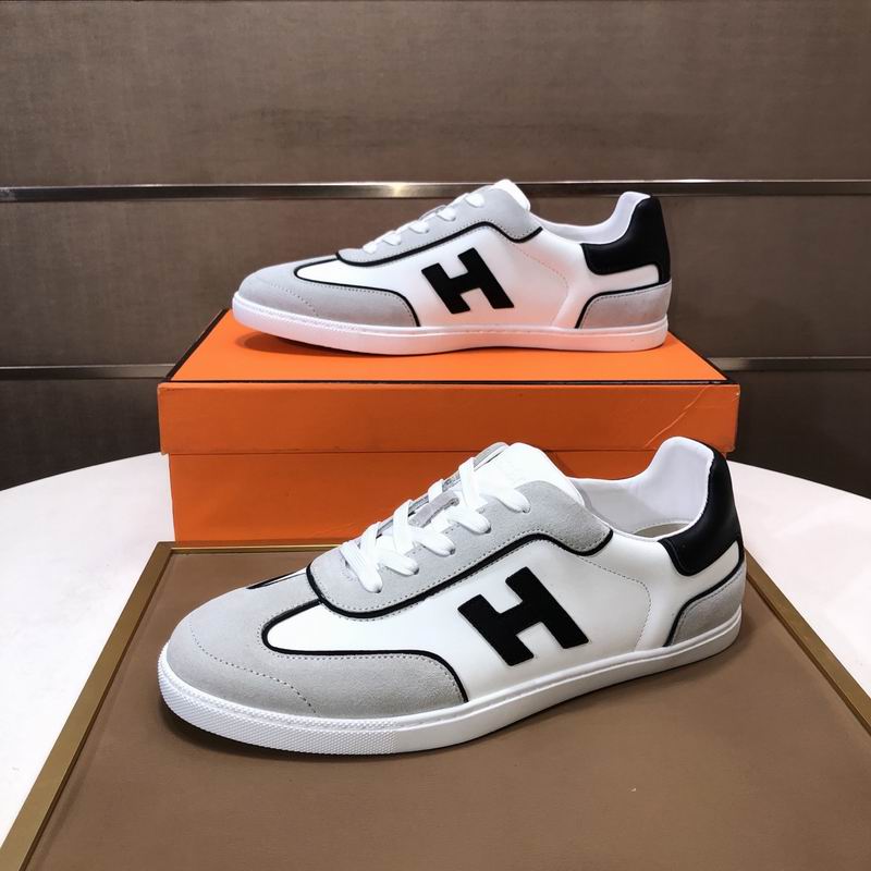 Hermès Sneakers 13