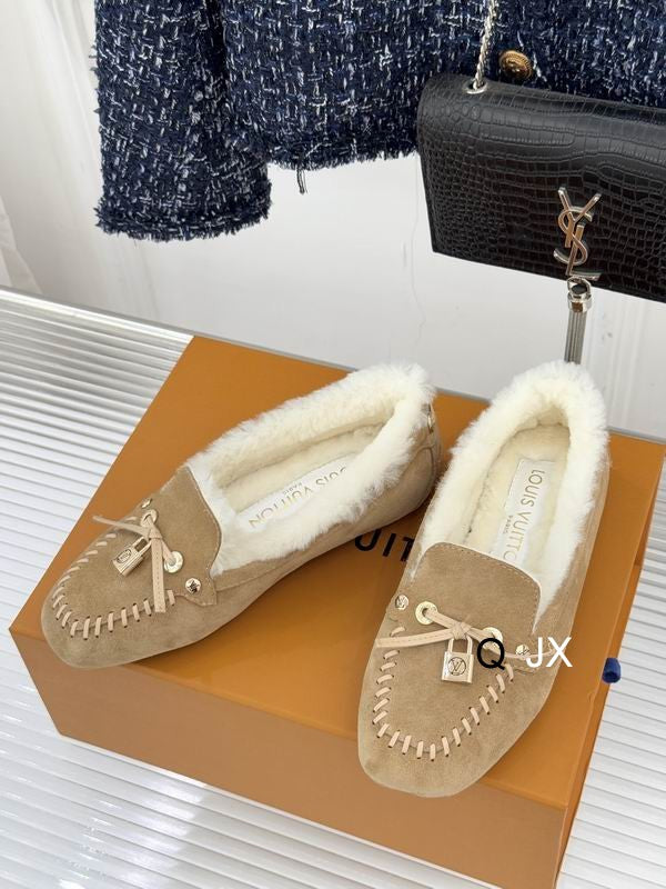 LV Loafers con Forro de Borrego 2