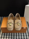 👞 Louis Vuitton Loafers de Piel 2