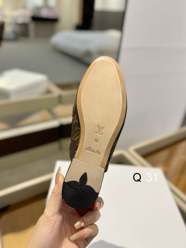 👞 Louis Vuitton Loafers de Piel 8