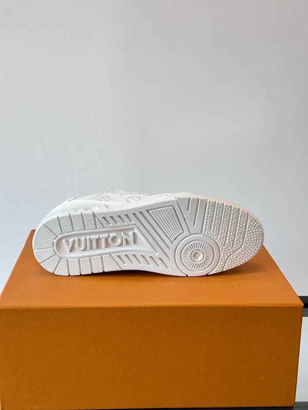 Lv Trainer 19