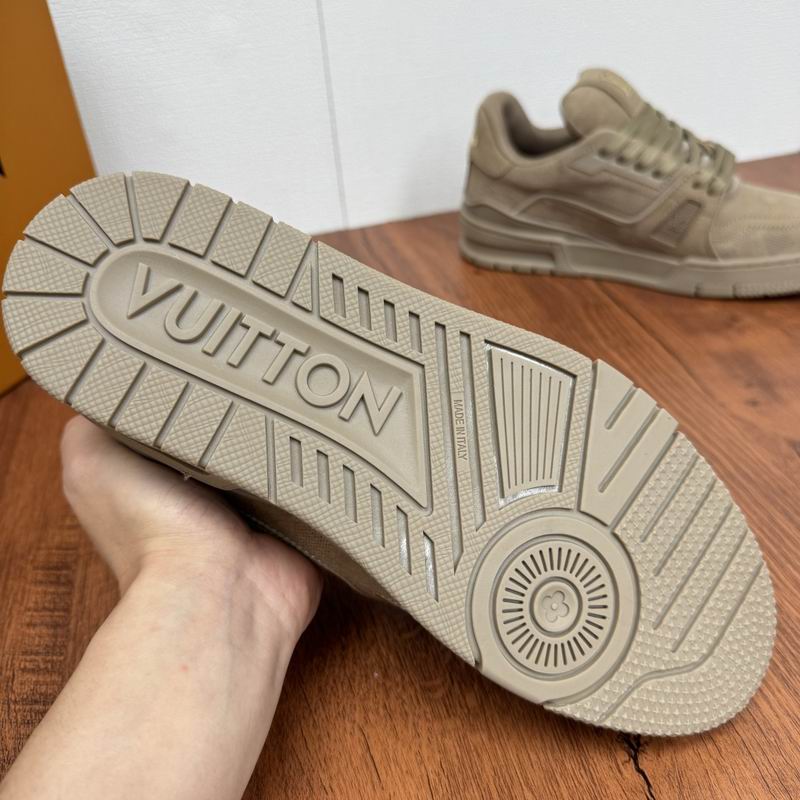 LV Trainer 53