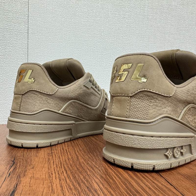 LV Trainer 53