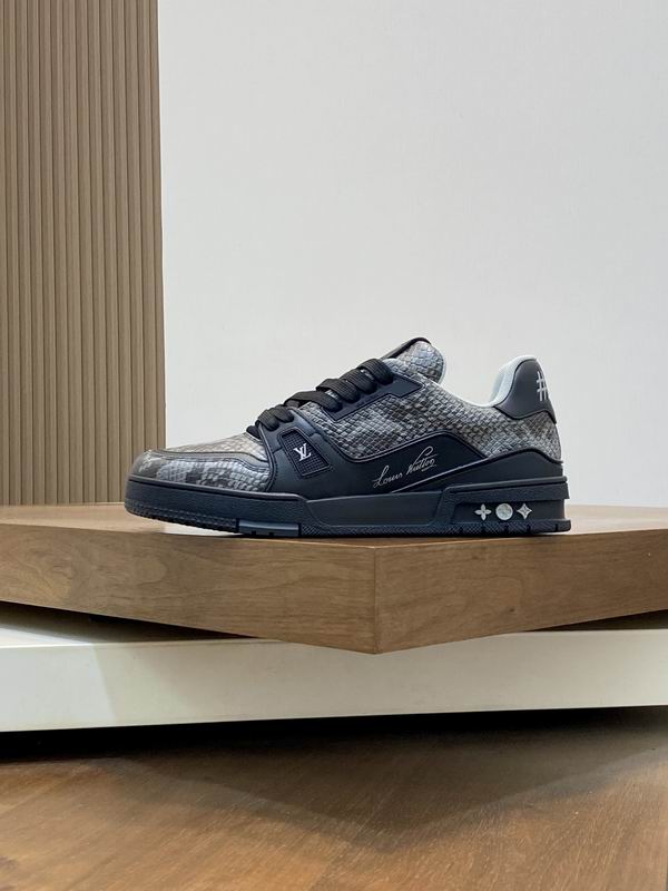 LV Trainer 54