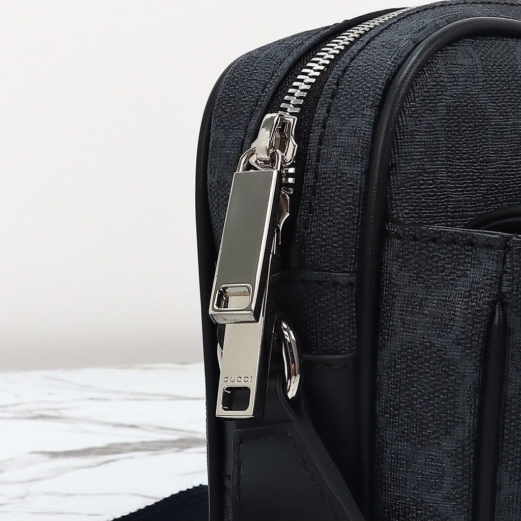 👜 Gucci Crossbody Bag