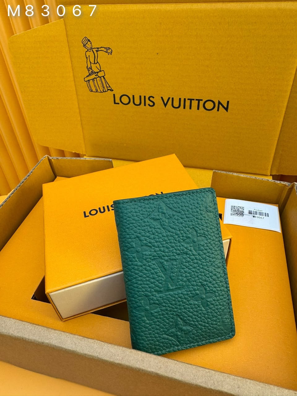 🖤 Louis Vuitton Card Holder